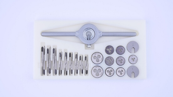 Miniature thread cutting set for filigree work: tap, die and holding tool